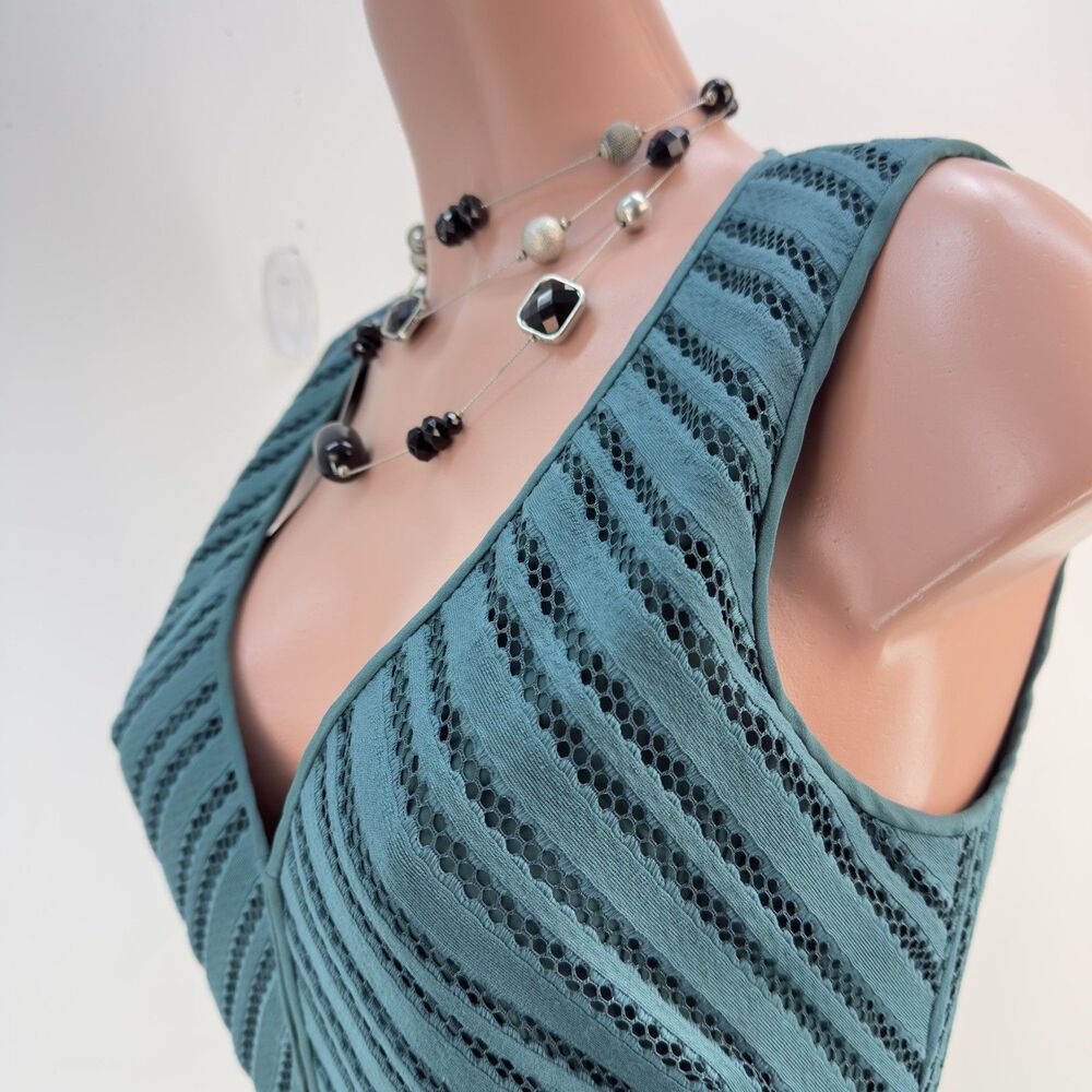 NEW ! J.CREW Striped Eyelet Dress Sz 6 - Picture 8 of 17